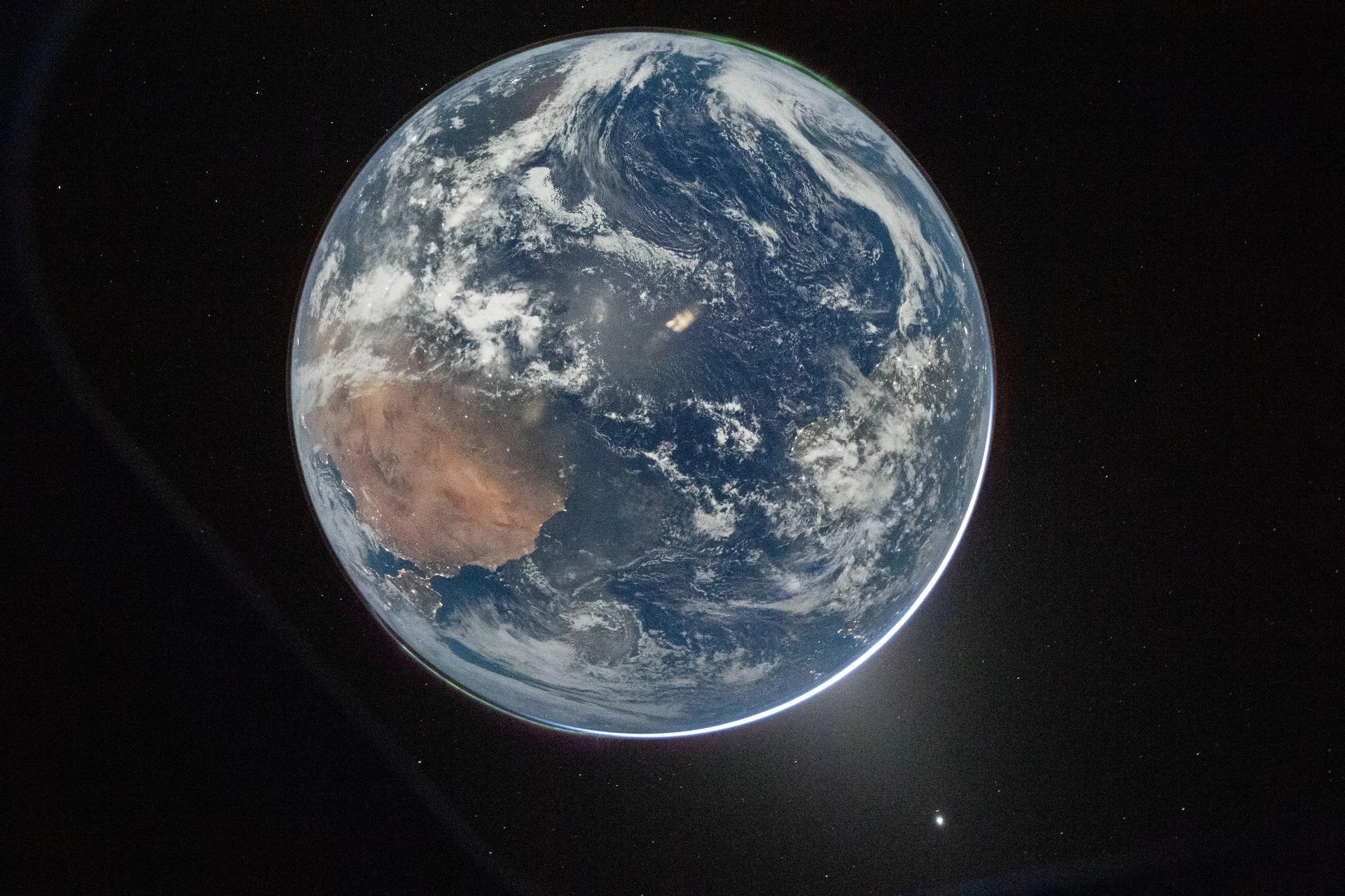 Artemis II Mission Shares New Photo of Earth
